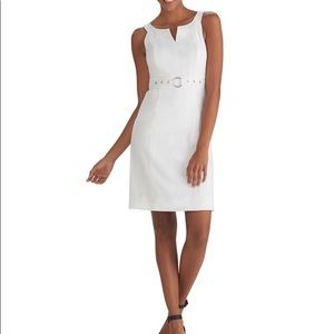 WHBM SLEEVELESS NOTCH NECK SHAPED SHIFT DRESS